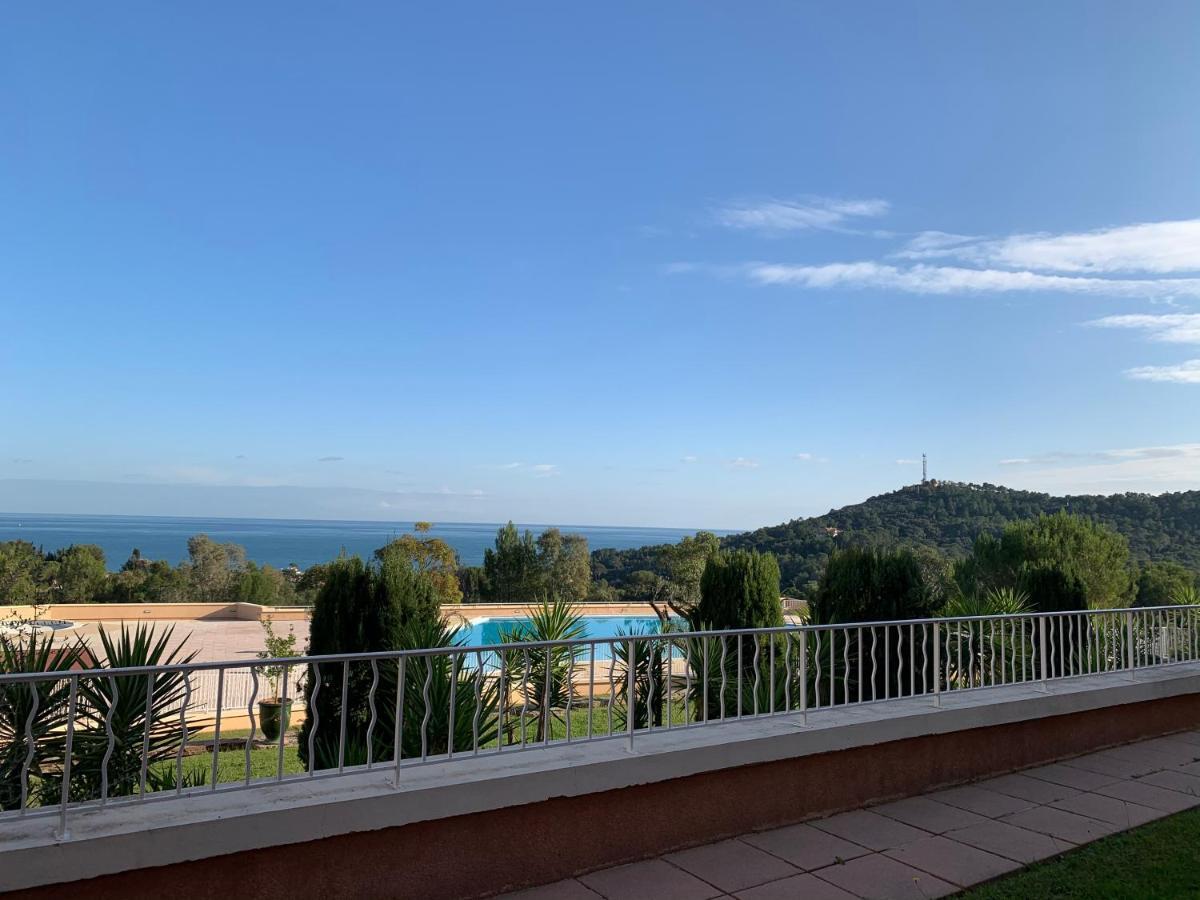 Saint Raphael, Cap Esterel Le Hameau. Vue Mer Exterior foto