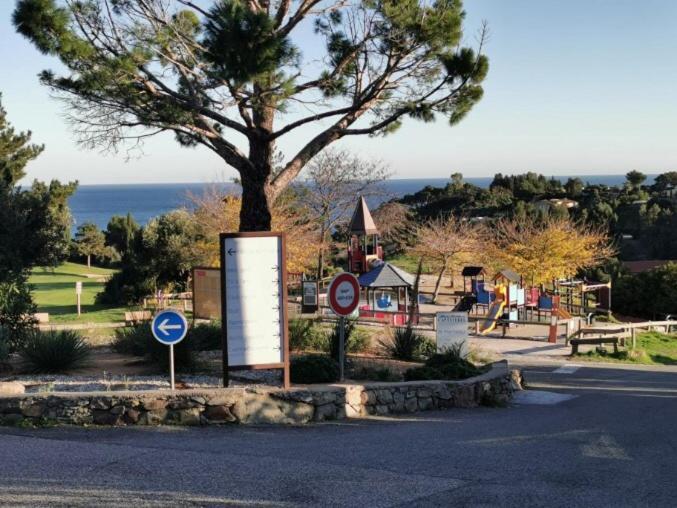 Saint Raphael, Cap Esterel Le Hameau. Vue Mer Exterior foto